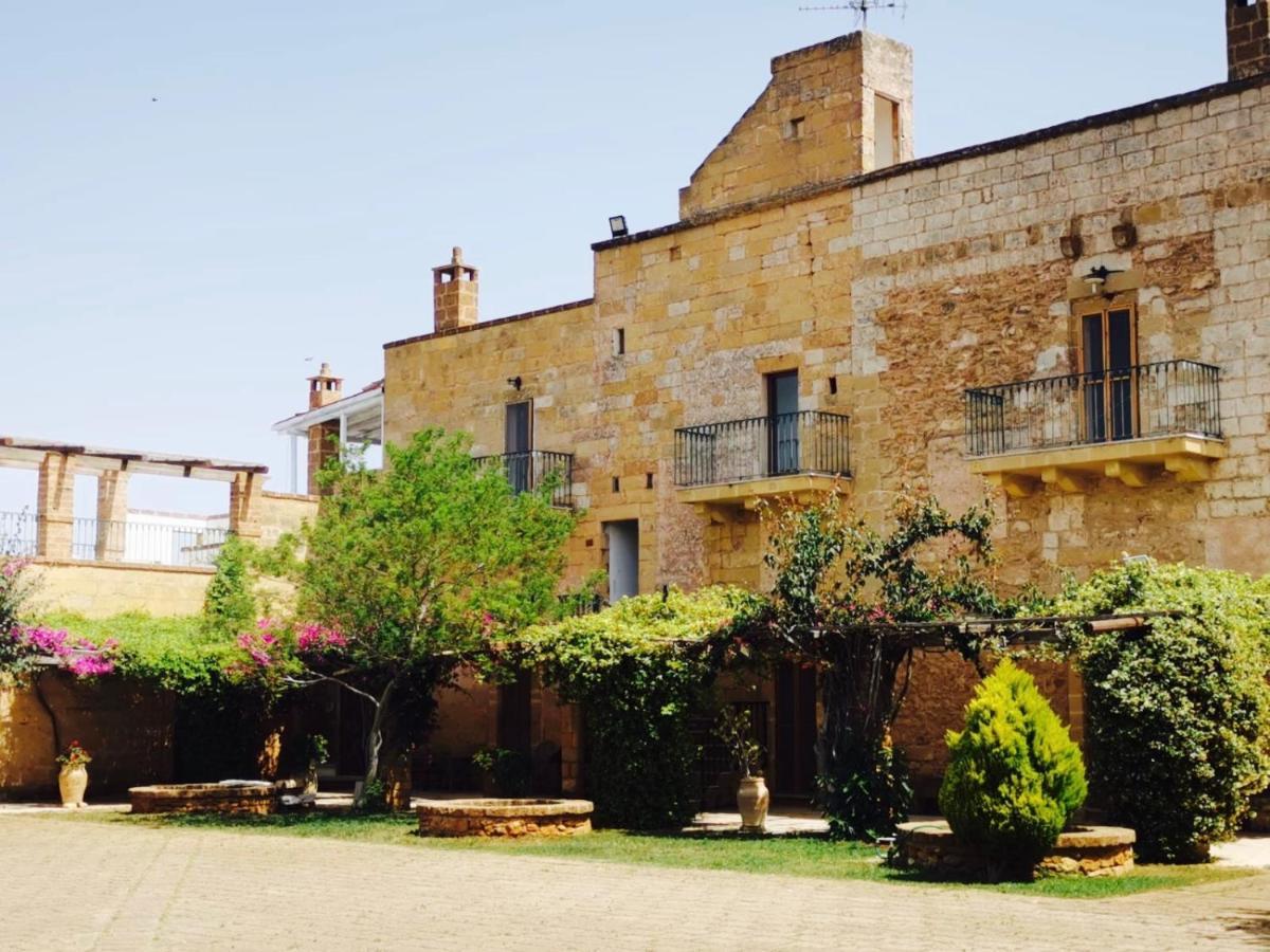 Trepuzzi Masseria Provenzaniヴィラ エクステリア 写真